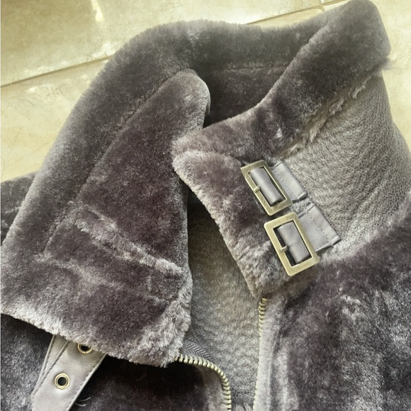 Jacket - Picture 5 of 13